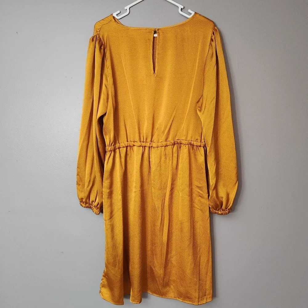 Michael Kors Gold mini Dress size 1x NWT lightweight silky bold elastic waist - Picture 4 of 12